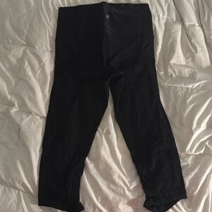 Lululemon calf length pants